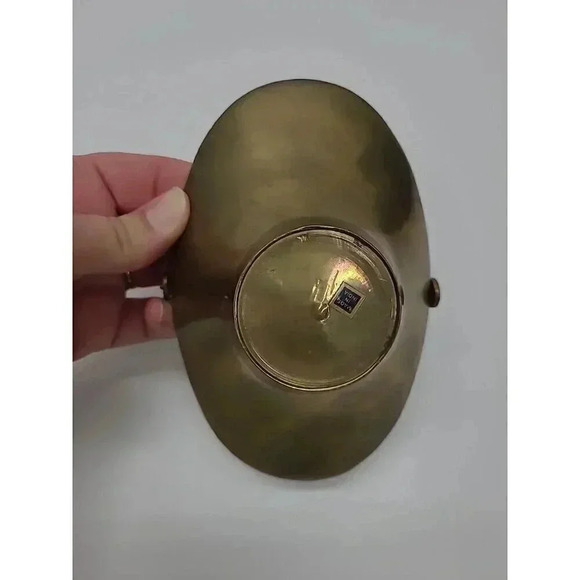 Vintage Brass Basket with Moving Handle Made in India Self Sitter Trinket - Picture 5 of 6